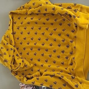 Uniqlo disney sweatshirt